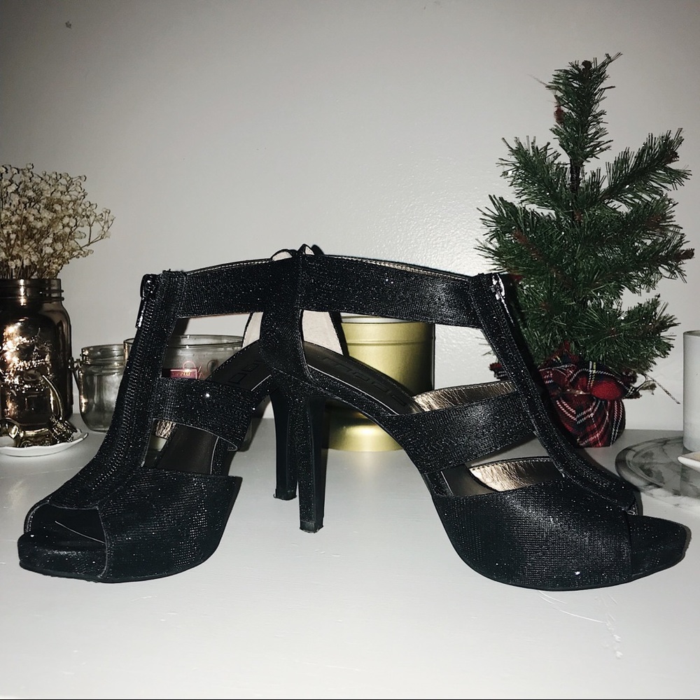 Moda Black Sparkly Heels
